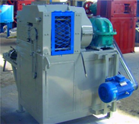 Sponge Iron Ore Ball Press Machine