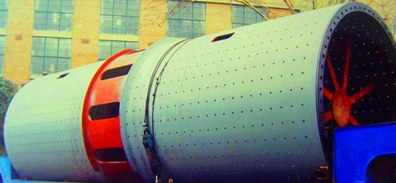 φ 4.6 x 14.0mの原料のボール ミルのセメントの原料の製造所