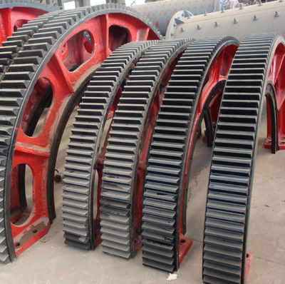 GS42CrMo4合金の鋳造物鋼鉄はボール ミルのための製造所のピニオン ギヤをカスタマイズする