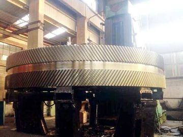 良質の16000mmの直径のロータリー キルンおよびボール ミルの帯ギヤ工場