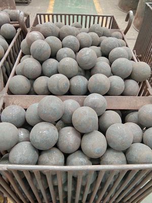 50Mn採掘機の予備品の鋳造鋼鉄採鉱のボール ミルのための粉砕の鉄の球