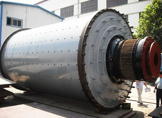 ぬれたタイプ77.6m3 150T/Hの鉱石の粉砕の製造所の水晶砂粉砕鉱山のロッド ミルおよびボール ミル